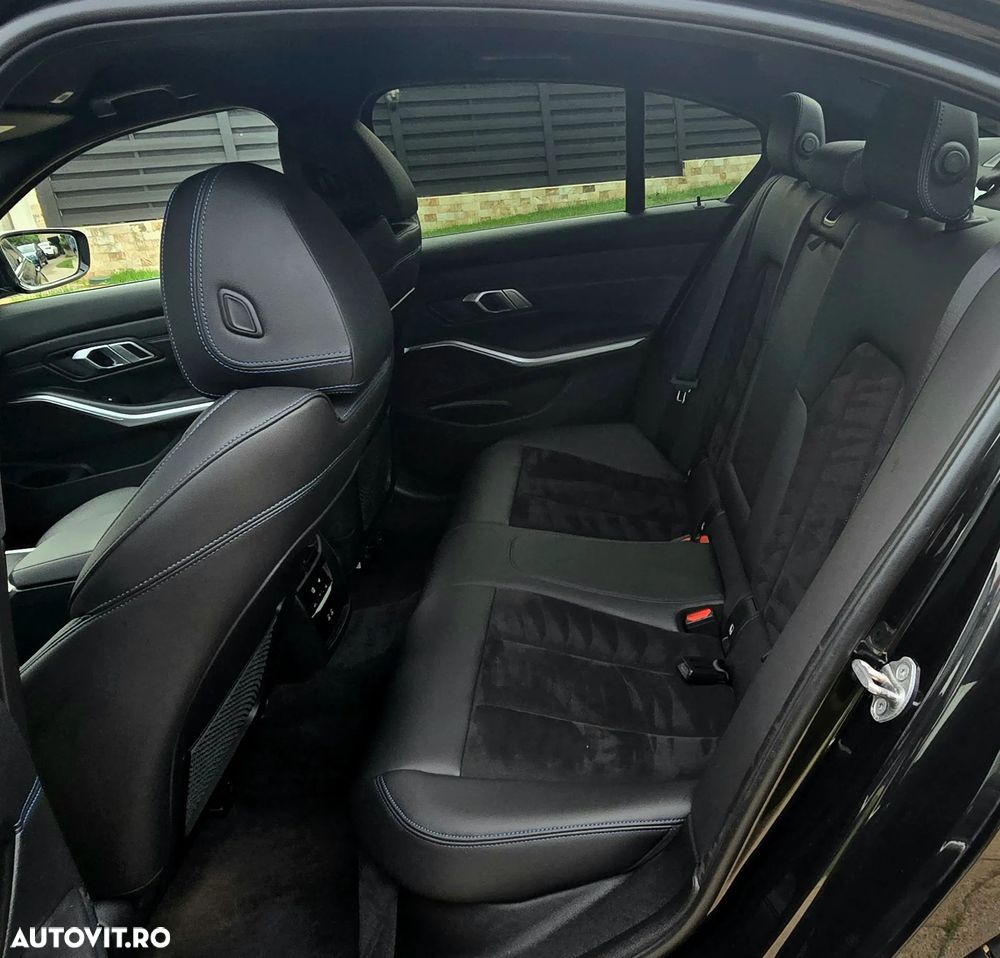 BMW Seria 3 320d Aut. Edition M Sport Shadow - 11