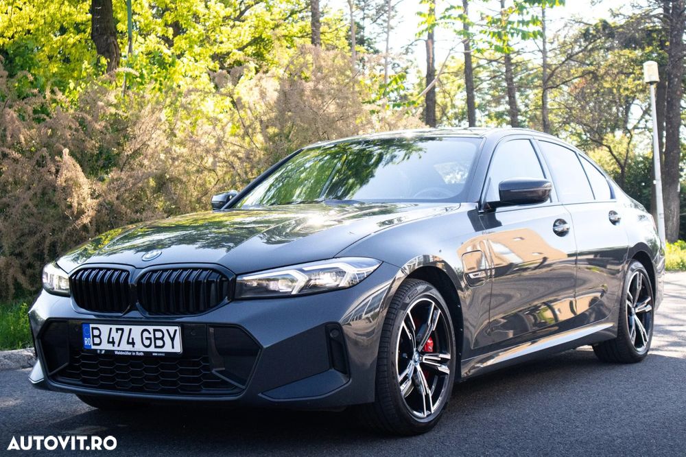 BMW Seria 3 330e Aut. M Sport - 27