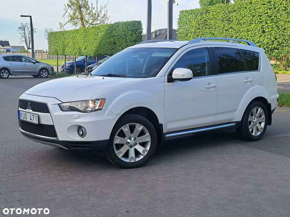 Mitsubishi Outlander - 6