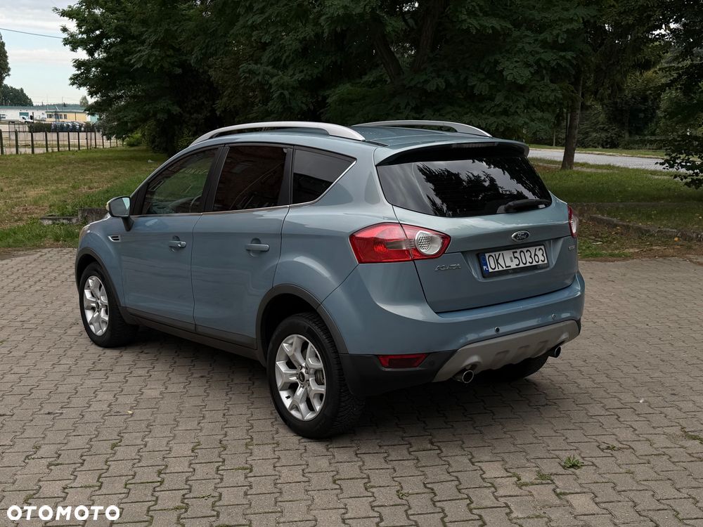 Ford Kuga - 2