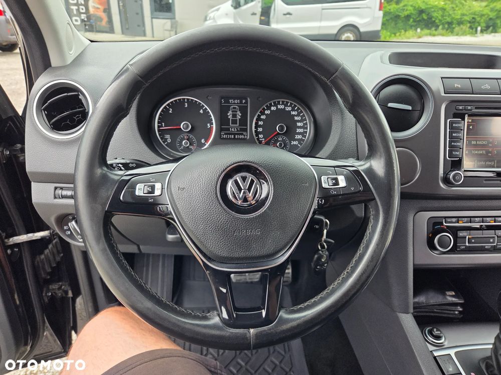 Volkswagen Amarok 2.0 BiTDI Autm Highline - 25
