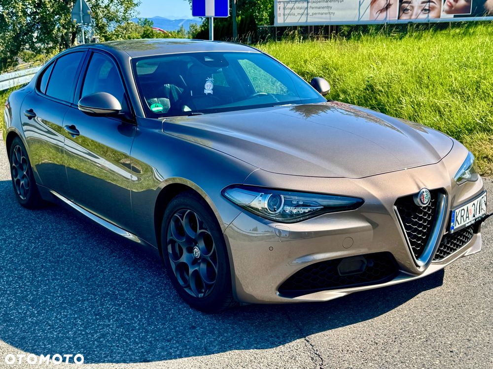Alfa Romeo Giulia 2.2 D Turbo Super - 4