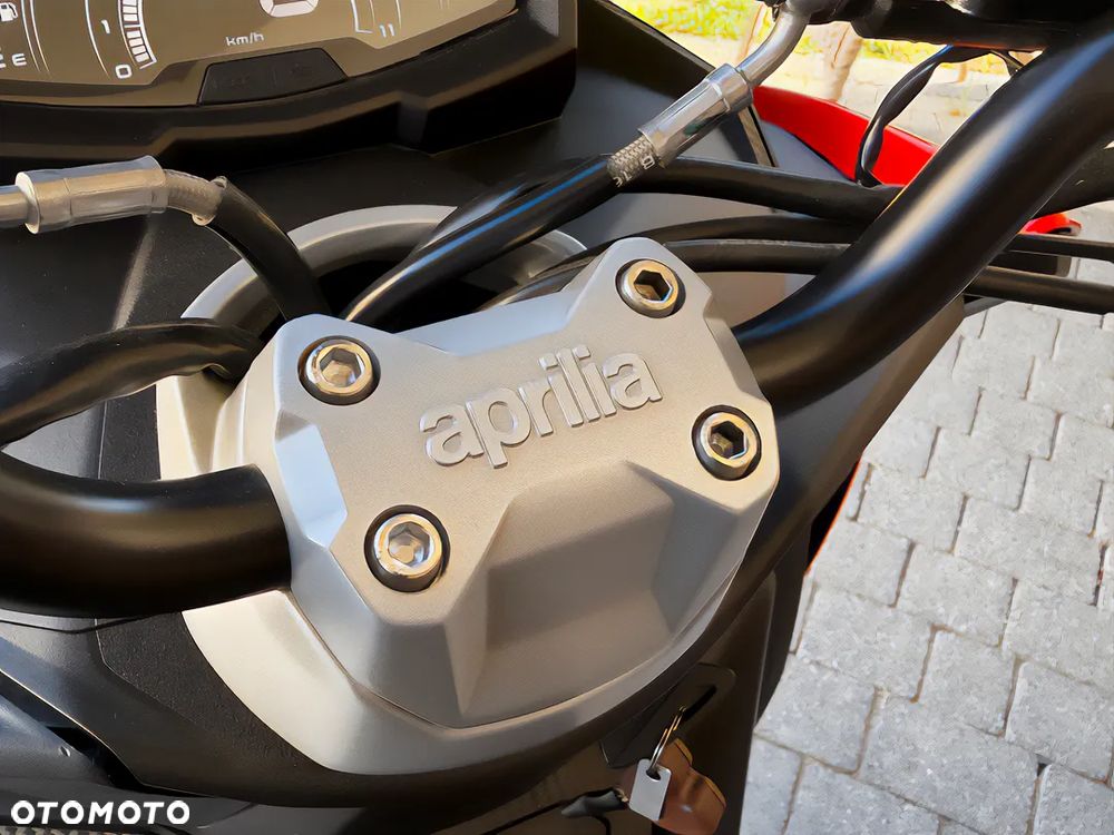 Aprilia SR - 16