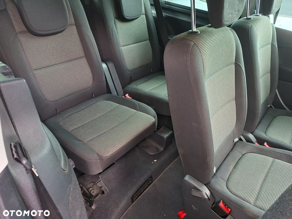 Volkswagen Sharan - 14