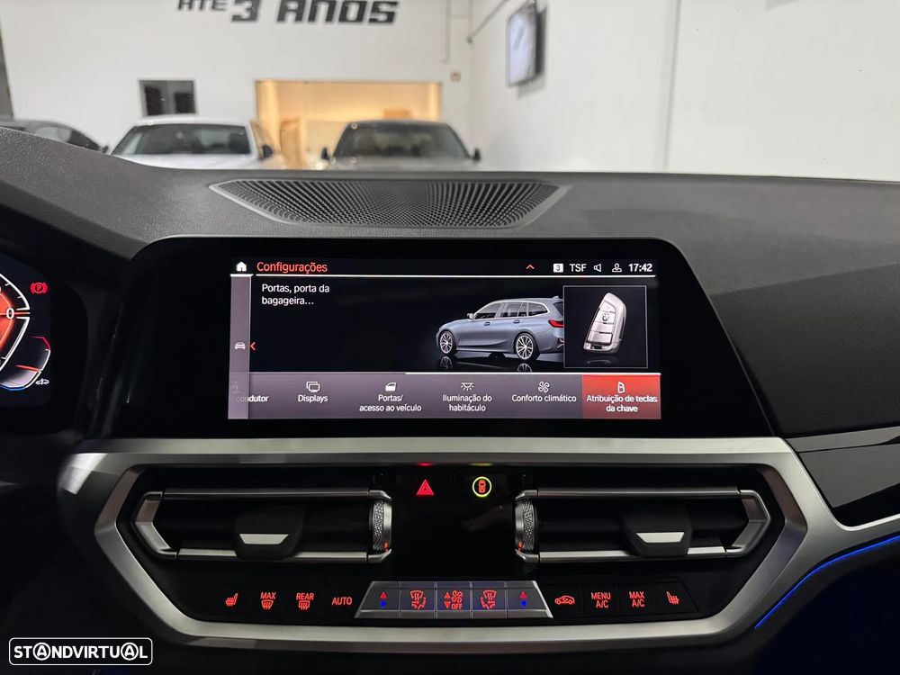 BMW 320 d Touring Pack M Auto - 35