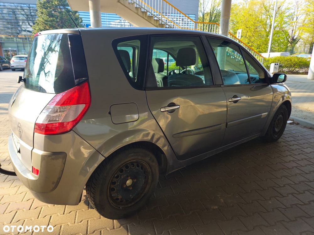 Renault Scenic - 4