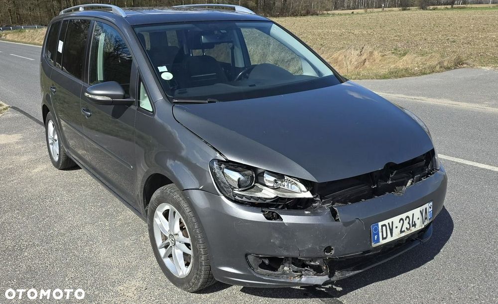 Volkswagen Touran - 29