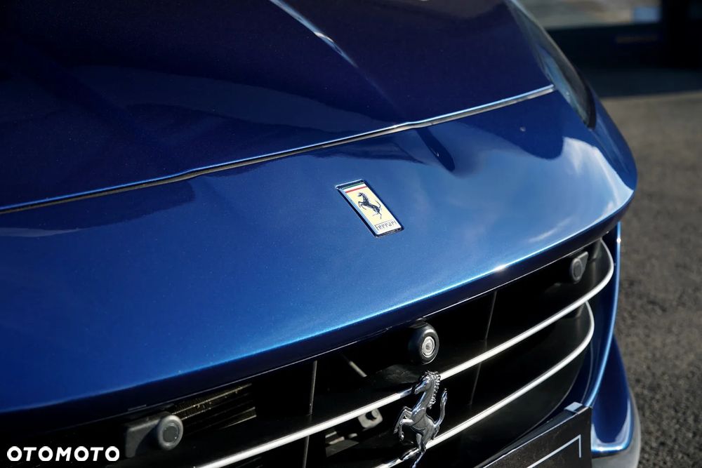 Ferrari Portofino - 13