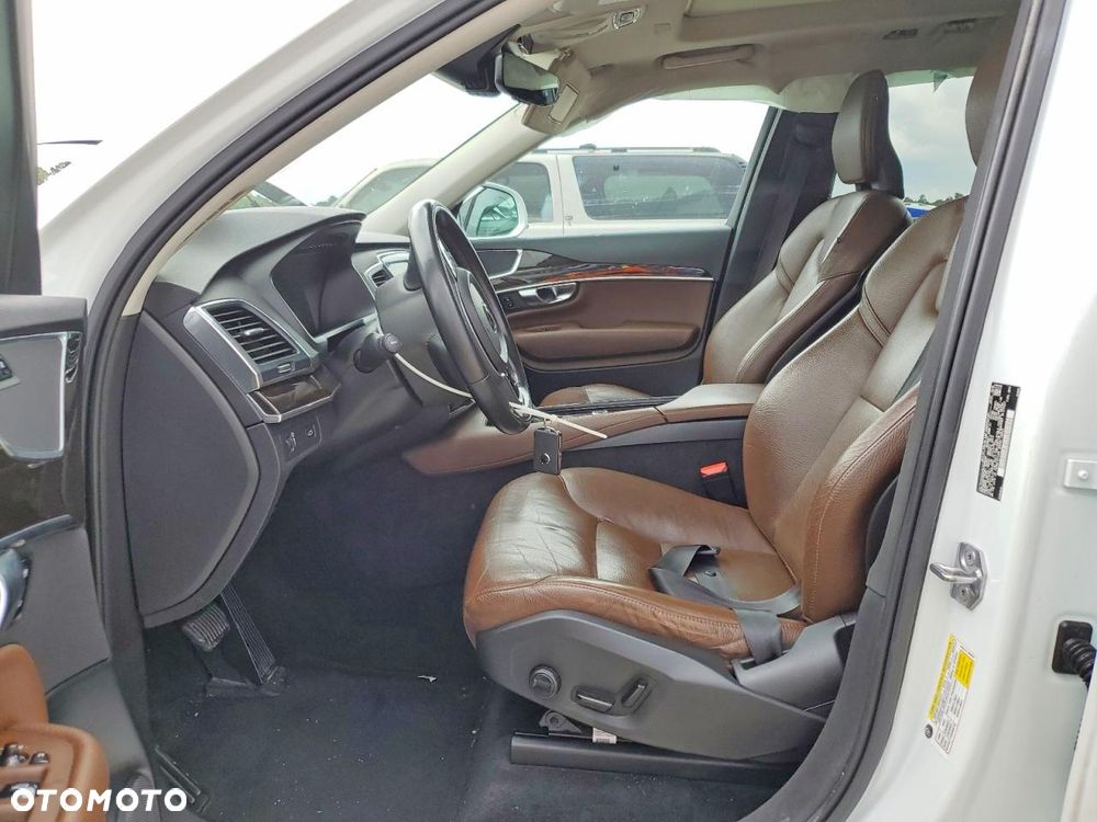 Volvo XC 90 T6 AWD Geartronic Momentum - 8