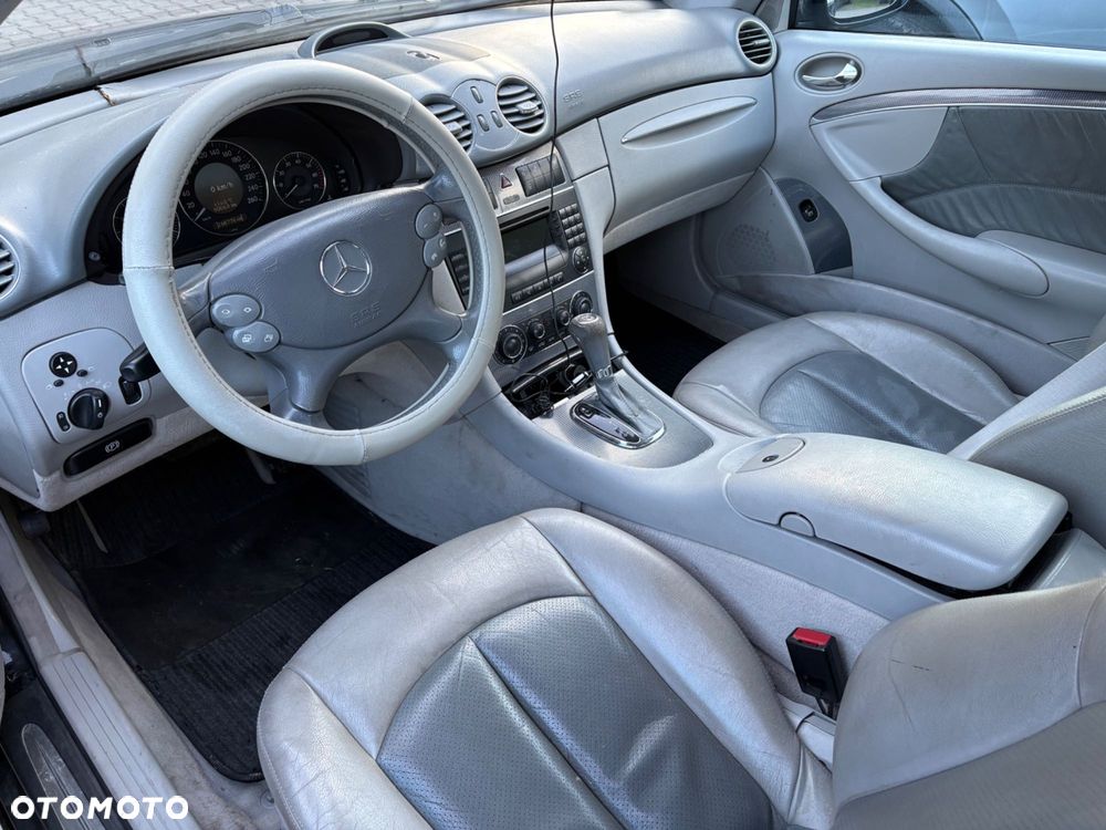 Mercedes-Benz CLK - 7