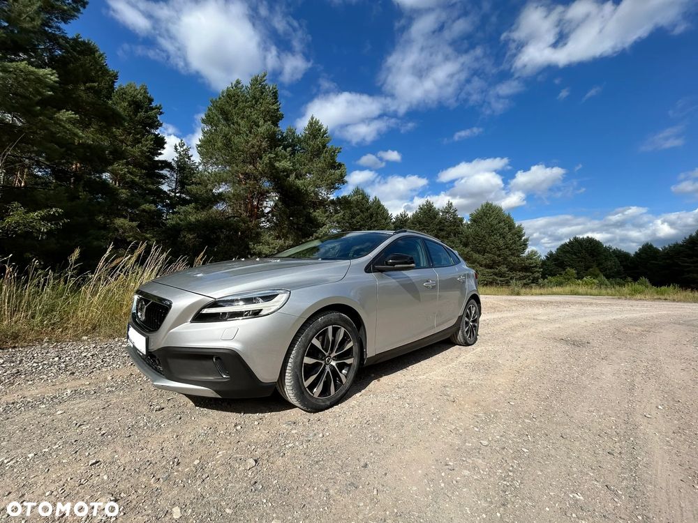 Volvo V40 T3 Drive-E R-Design Momentum - 5