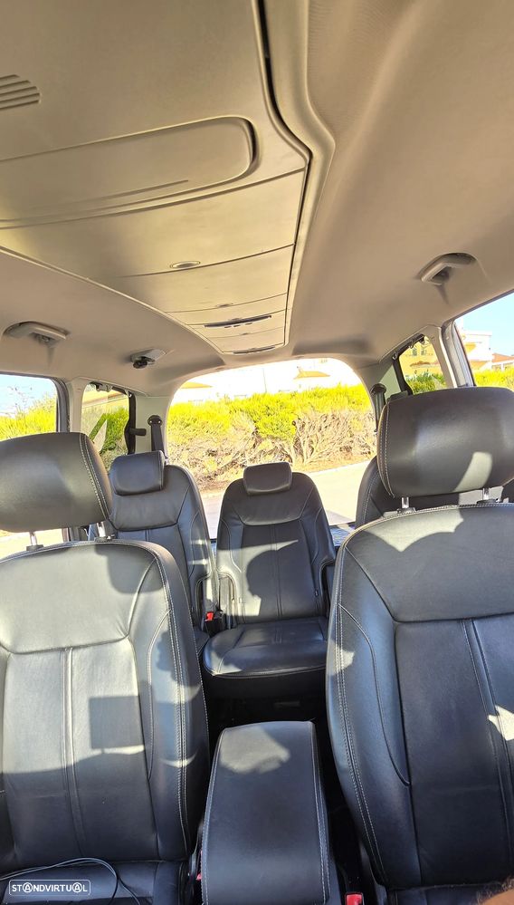 Ford Galaxy - 12