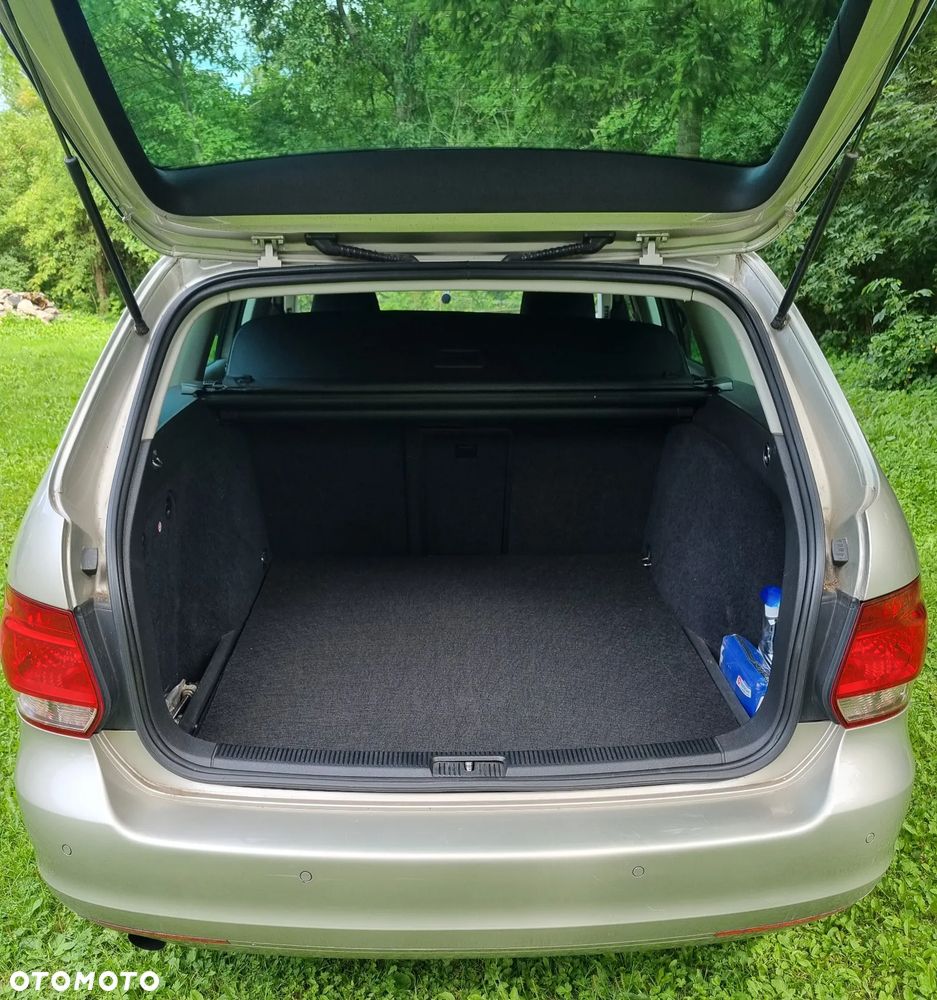 Volkswagen Golf 1.6 TDI Comfortline - 15
