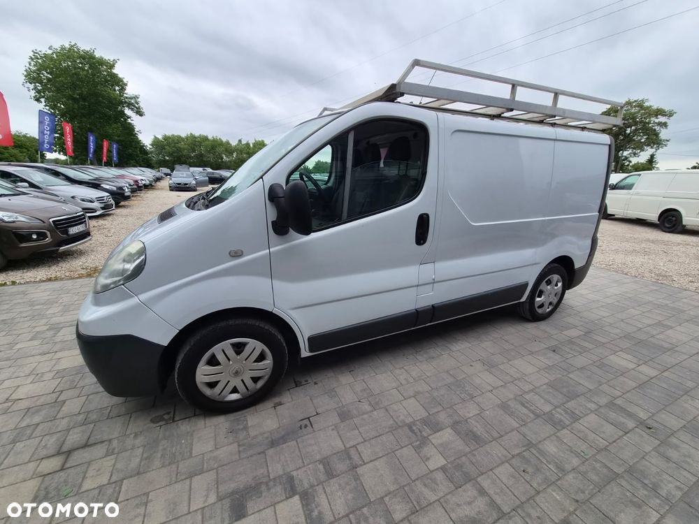 Opel Vivaro 2.0 dCi limatyzacja Elektryczne Szyby Gwarancja - 4