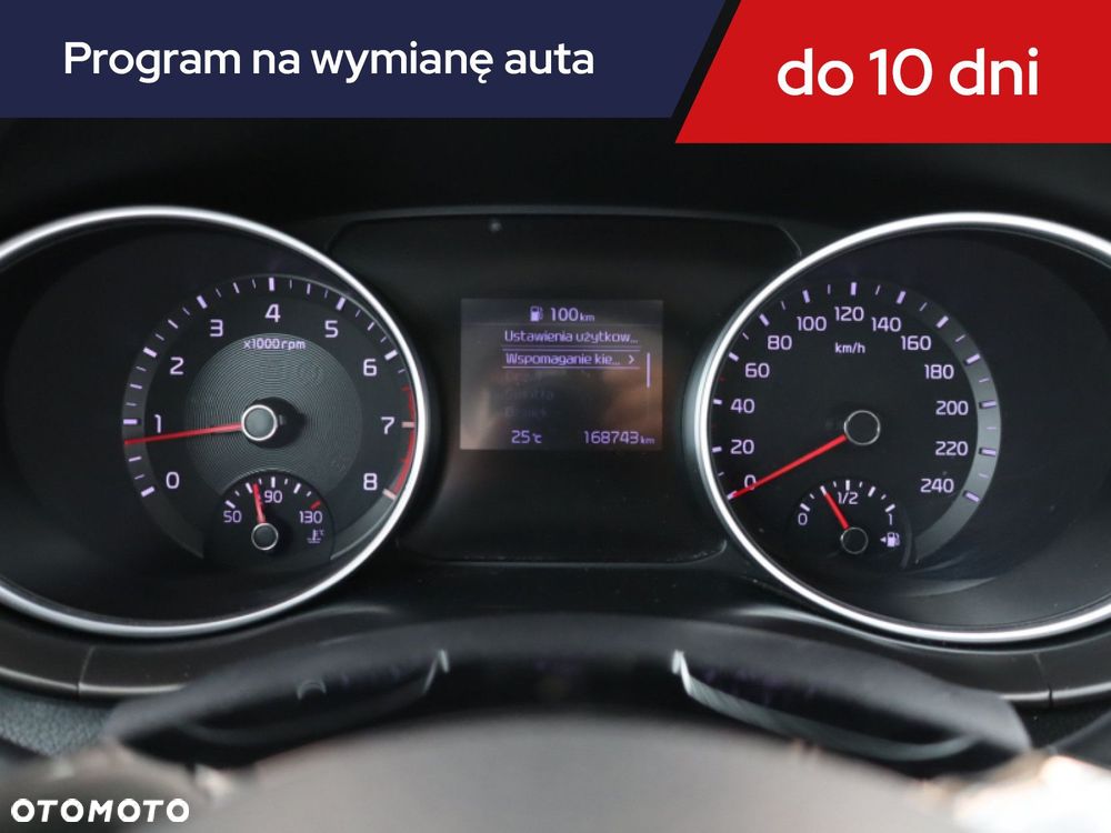 Kia Ceed - 13