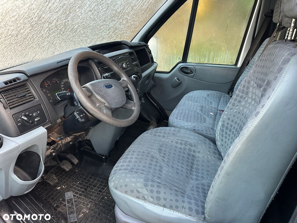 Ford transit - 11