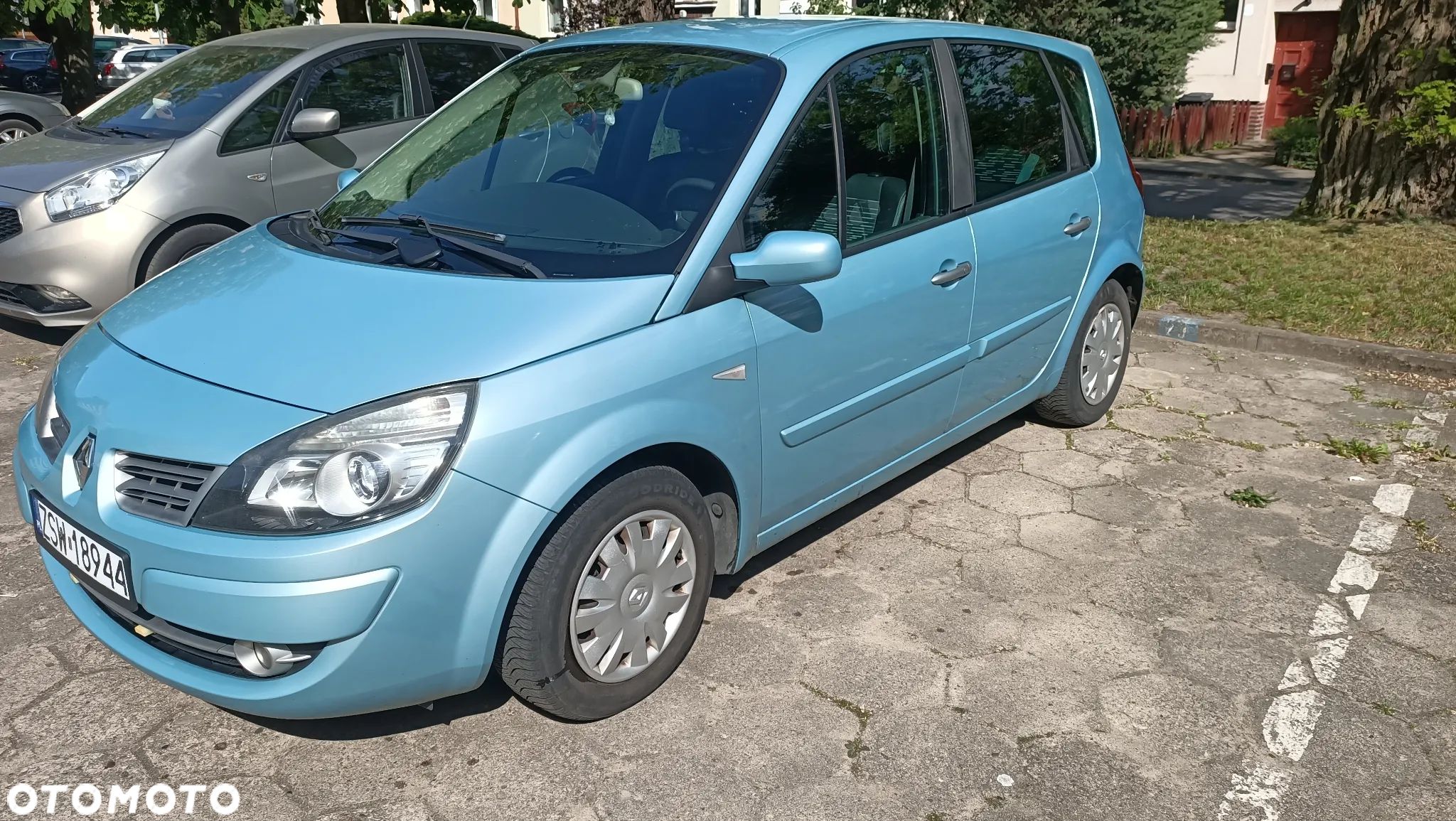 Renault Scenic 1.6 16V Authentique - 1