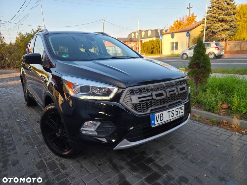 Ford Kuga 2.0 TDCi 2x4 Titanium - 22