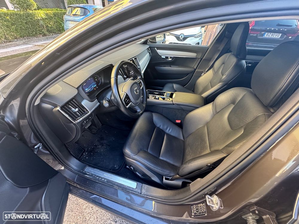 Volvo V90 2.0 T6 PHEV R-Design AWD - 10