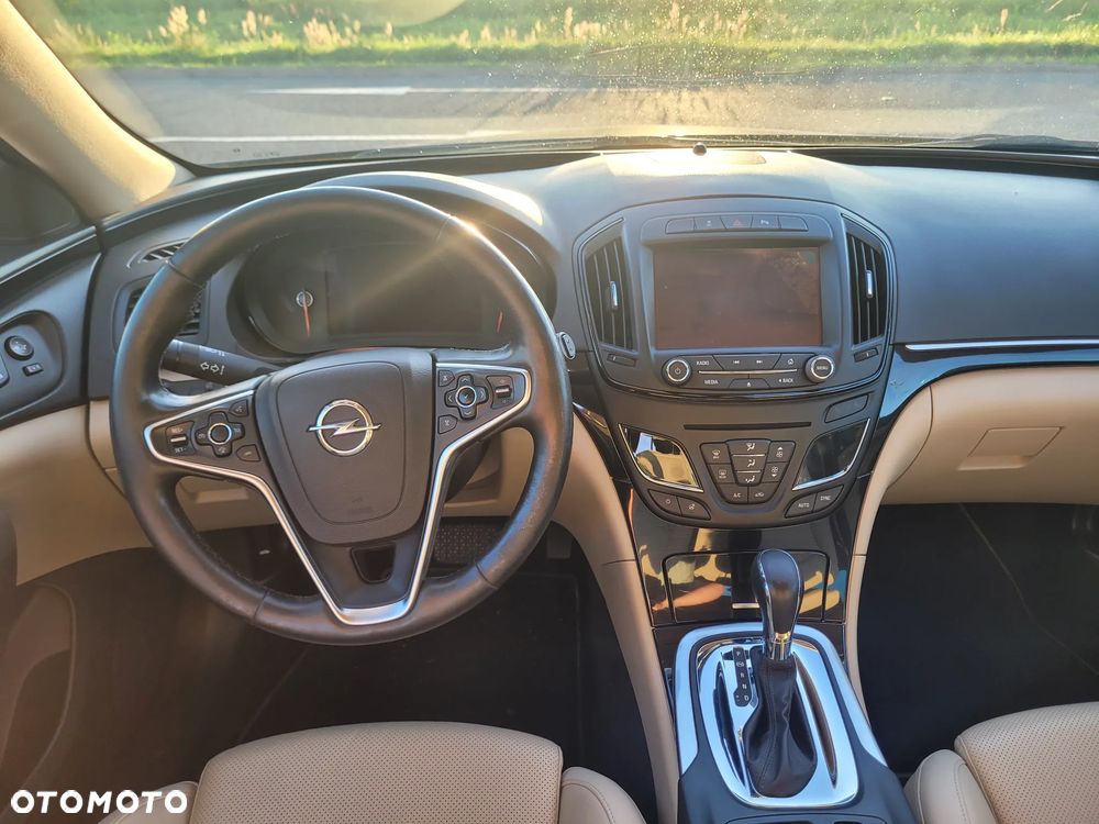 Opel Insignia - 17