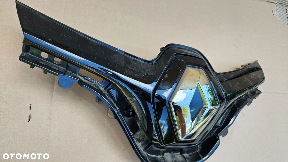 Pas grill wraz z mechanizmem ładowania Renault Zoe Przed Liftem - 4