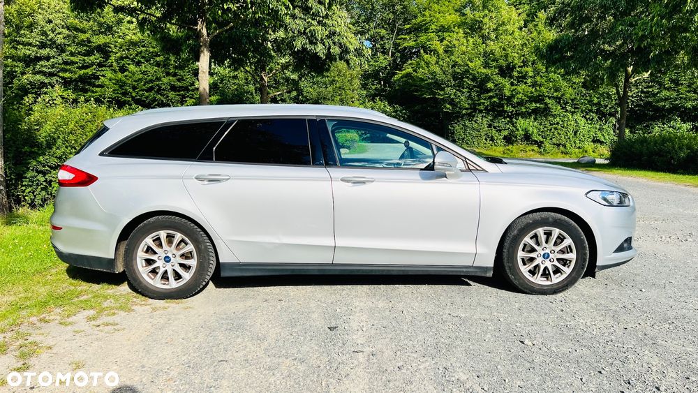 Ford Mondeo 2.0 TDCi Titanium PowerShift - 3