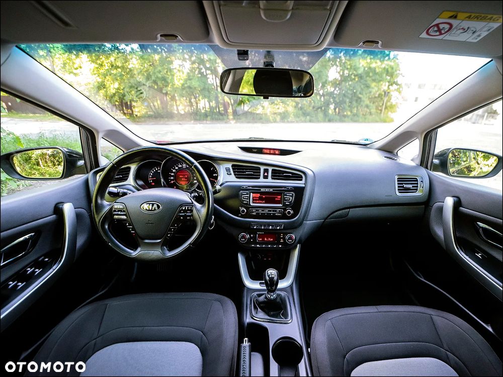 Kia Ceed - 7