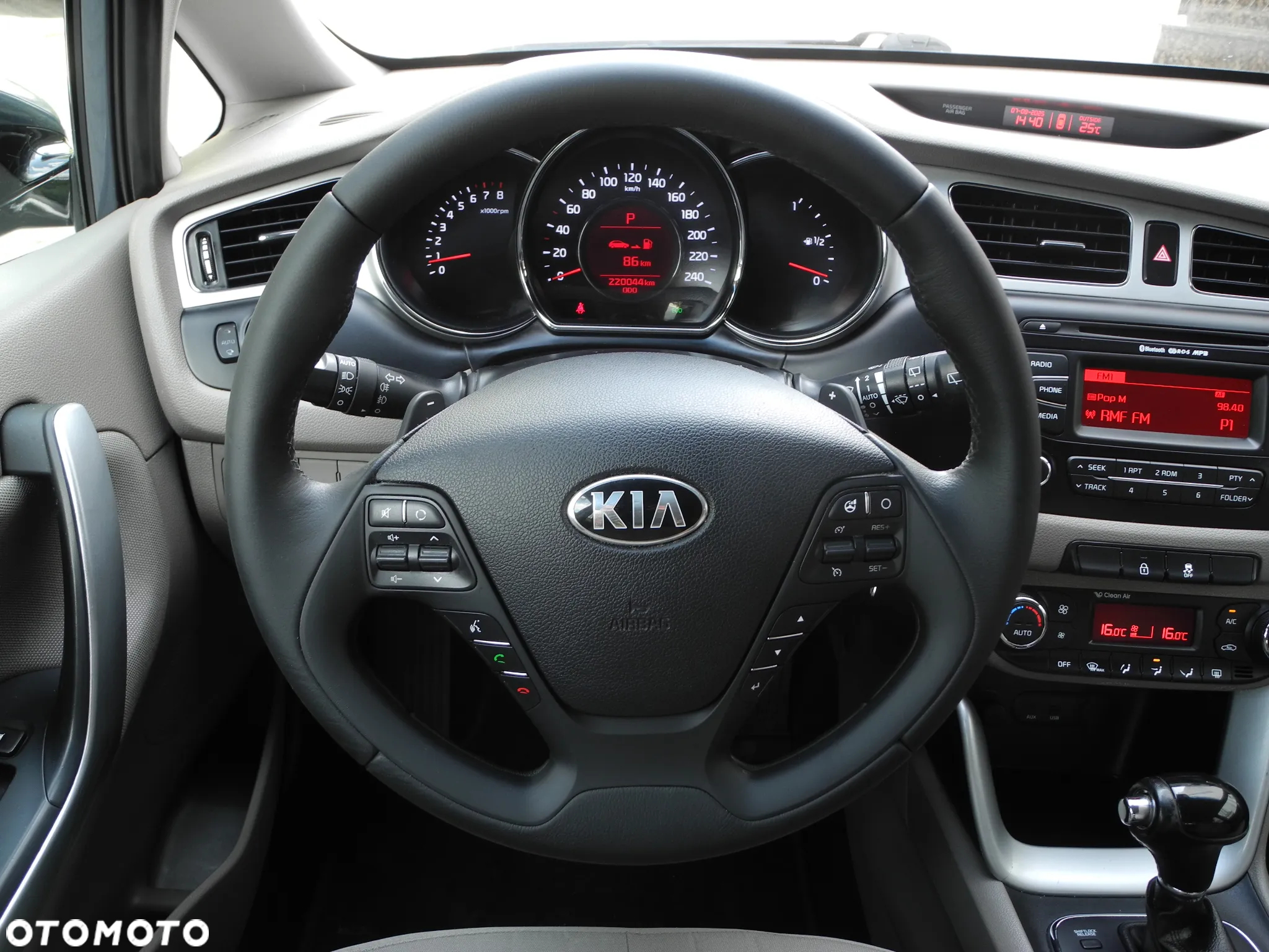 Kia Ceed - 7