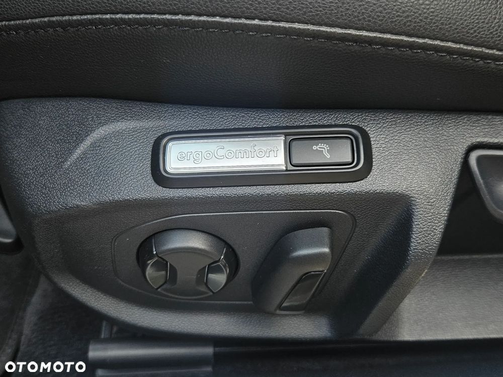 Volkswagen Arteon 2.0 TDI SCR DSG Elegance - 12