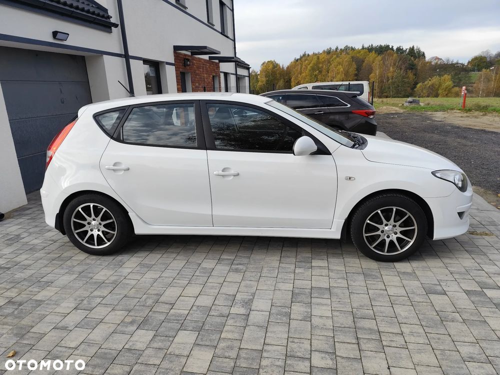 Hyundai i30 1.6 Premium - 7