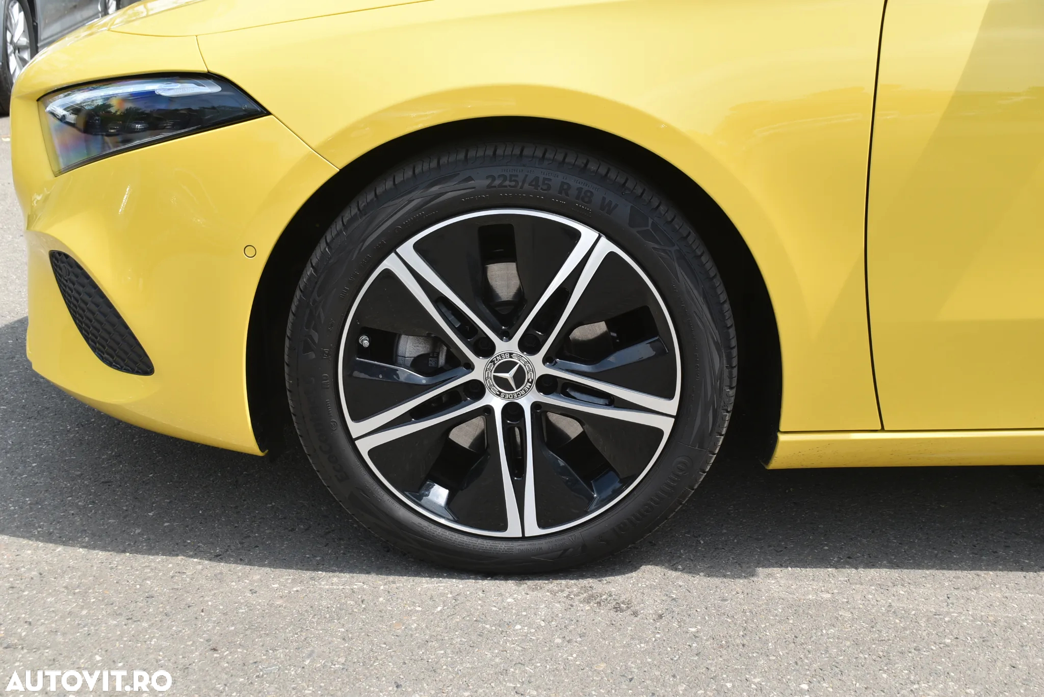 Mercedes-Benz A - 9