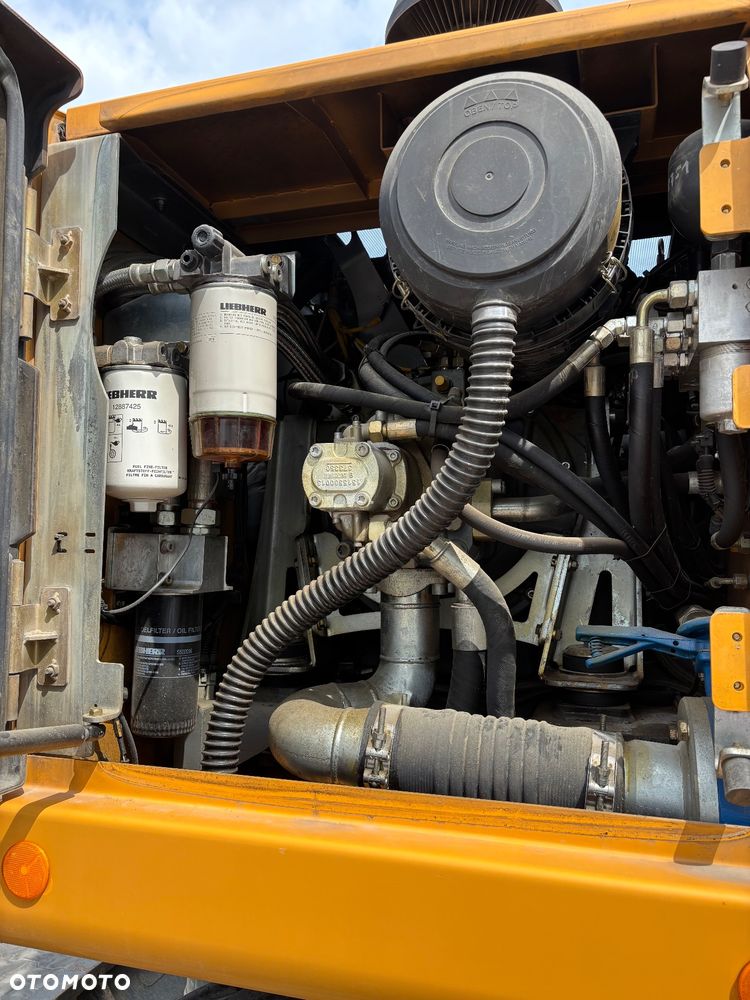 Liebherr A 916 - 11