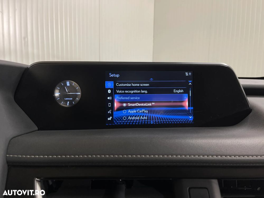 Lexus UX 250h Business Edition - 16