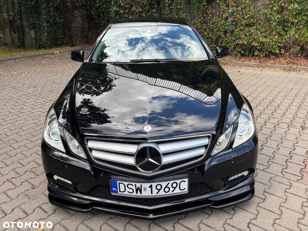 Mercedes-Benz Klasa E 350 CDI DPF Coupe BlueEFFICIENCY 7G-TRONIC Elegance - 5