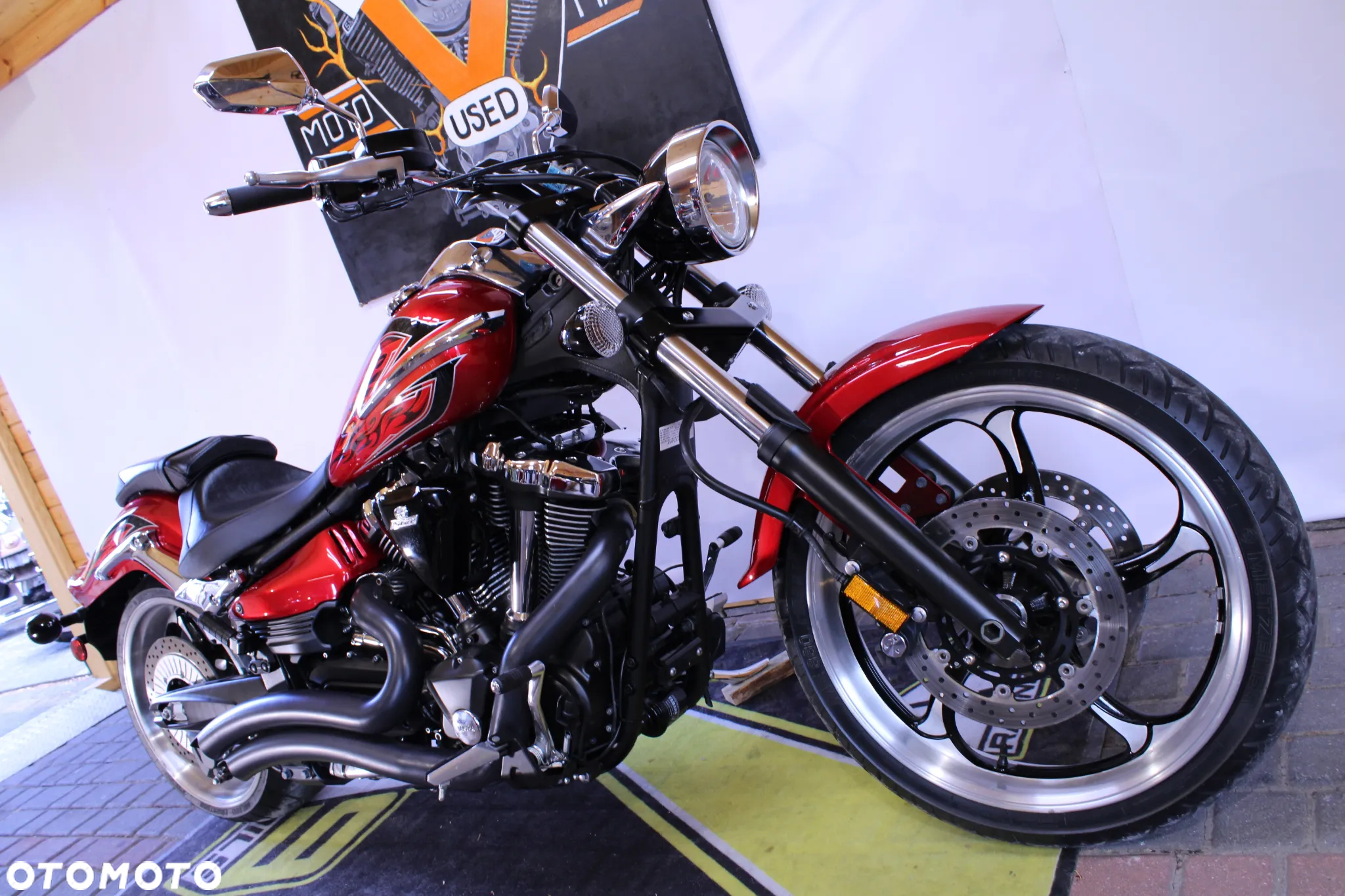 Yamaha XV - 24