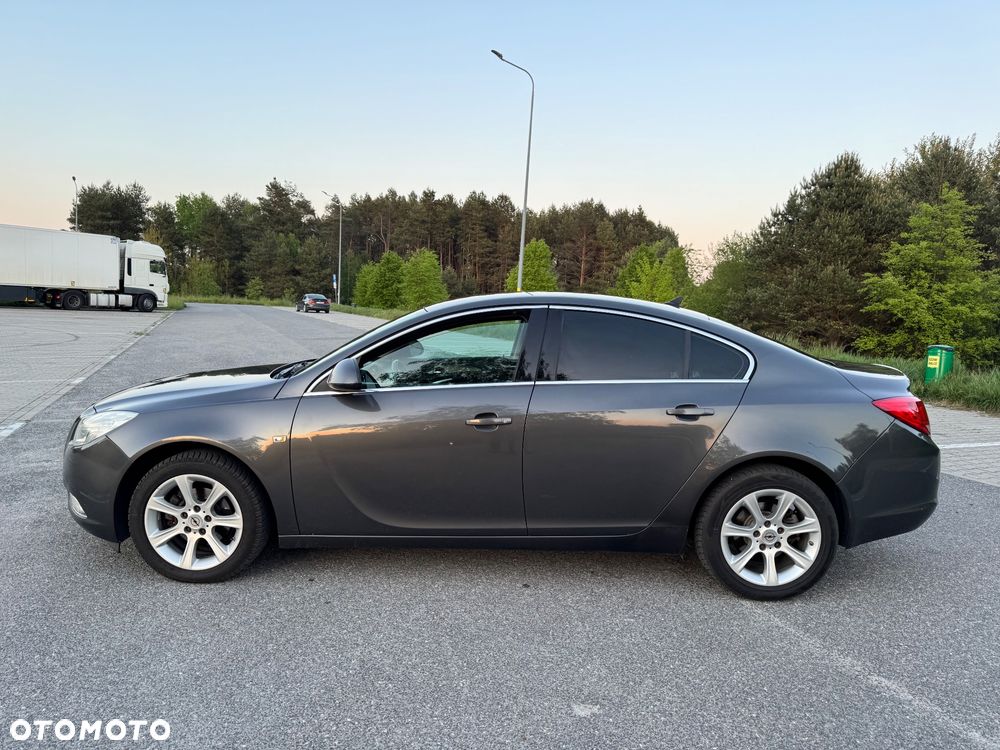 Opel Insignia 1.8 Cosmo - 9