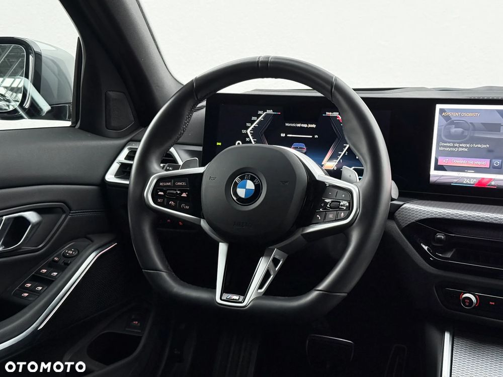 BMW Seria 3 330i xDrive M Sport - 15