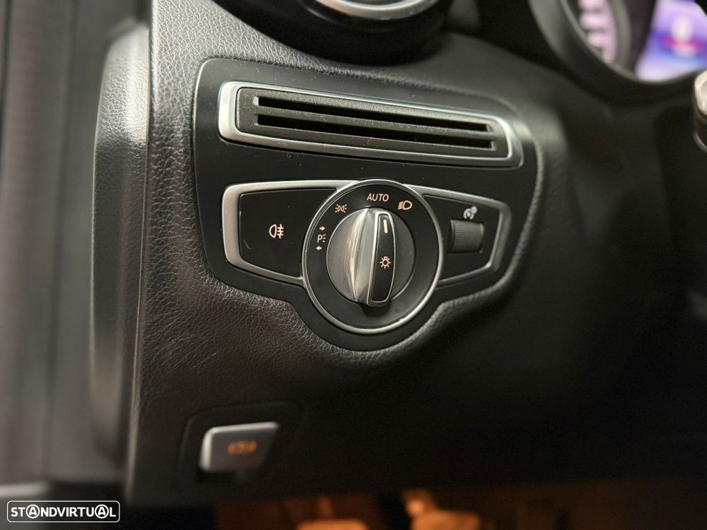 Mercedes-Benz C 220 d AMG Line - 20