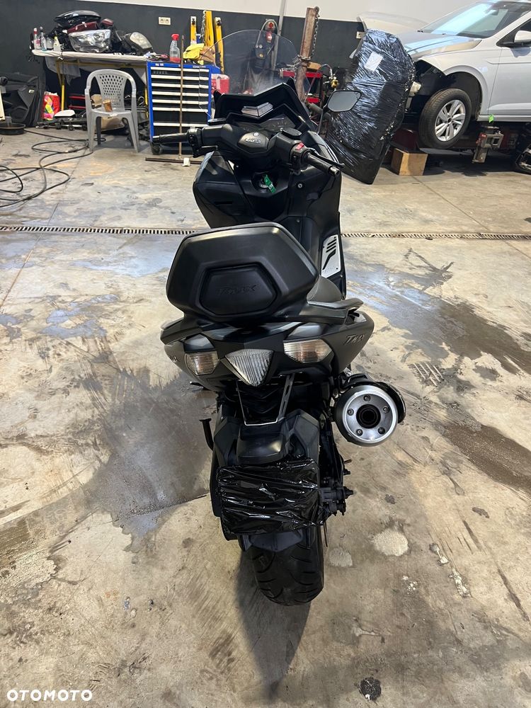 Yamaha Tmax - 9