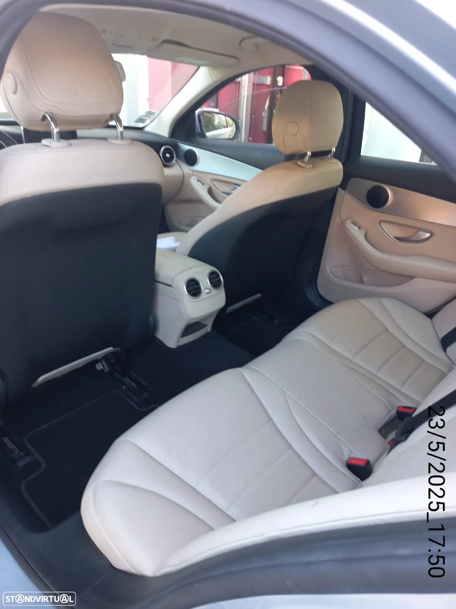 Mercedes-Benz C 200 - 5
