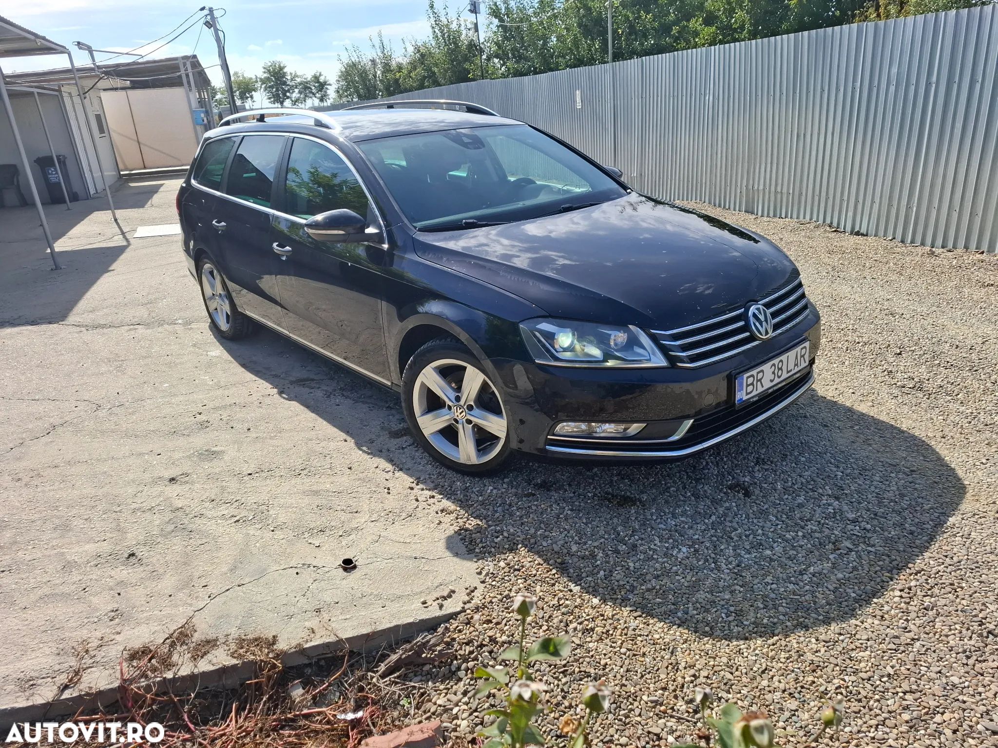 Volkswagen Passat Variant 2.0 TDI Blue TDI DSG Comfortline - 1