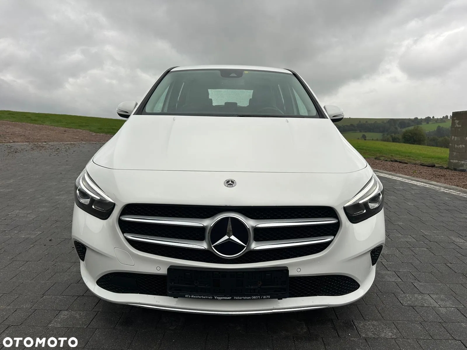 Mercedes-Benz Klasa B 180 d 8G-DCT - 2