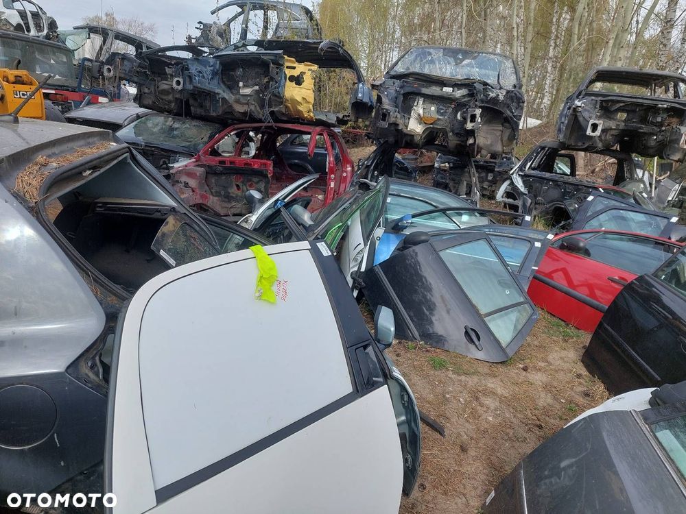 DRZWI KOMPLETNE LEWY TYŁ SKODA PRAKTIK - 8