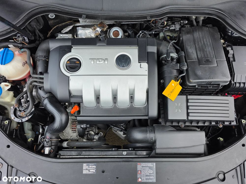 Volkswagen Passat Variant 2.0 TDI BlueMotion Technology DPF Comfortline - 20