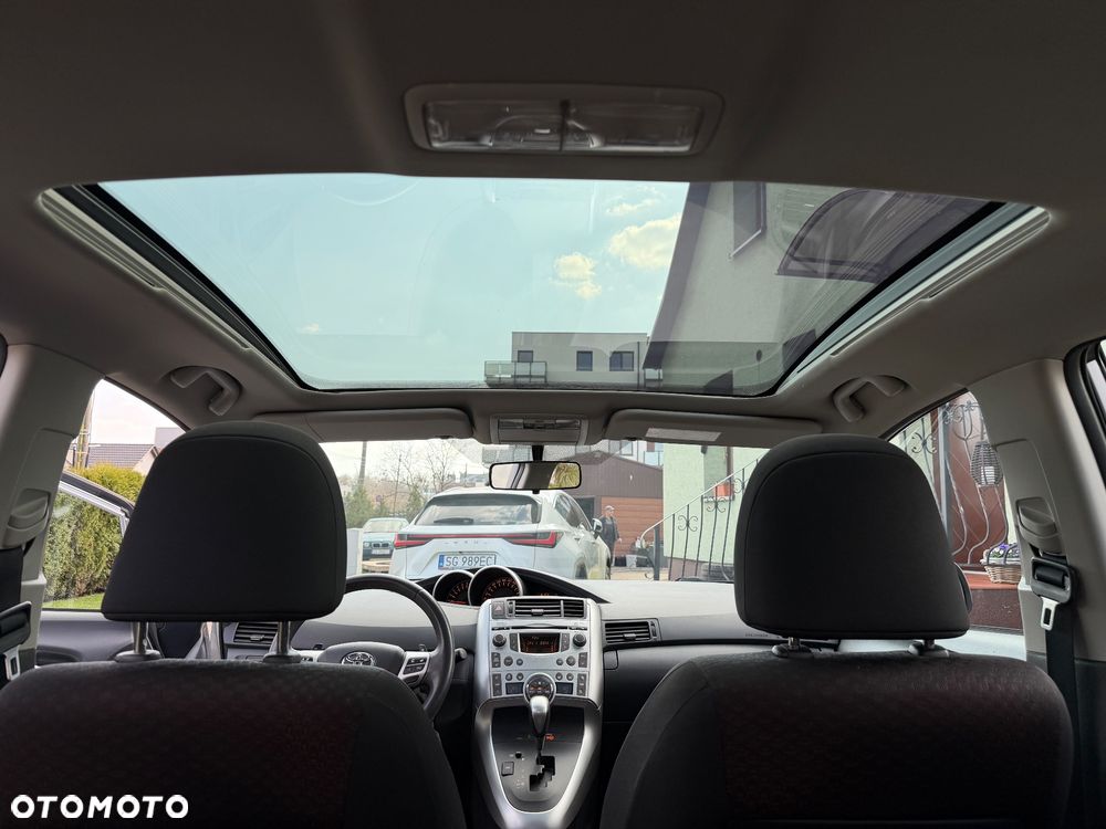 Toyota Verso 1.8 Multidrive Edition - 24