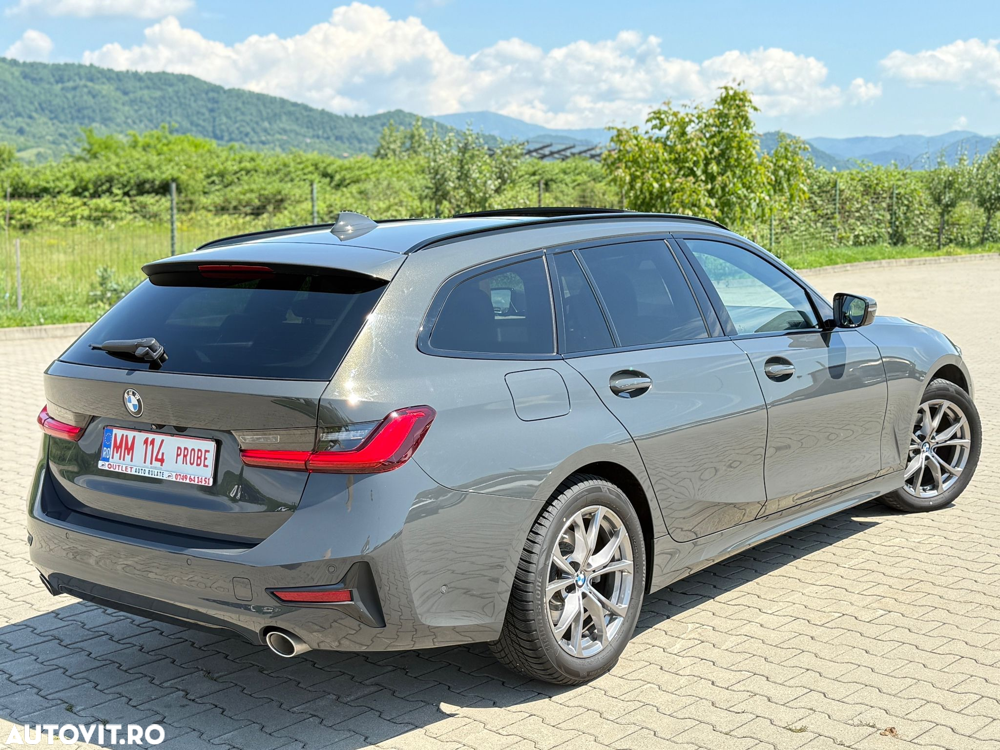 BMW Seria 3 318d Touring Aut. M Sport - 30