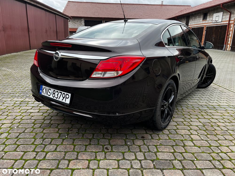 Opel Insignia 1.8 - 4