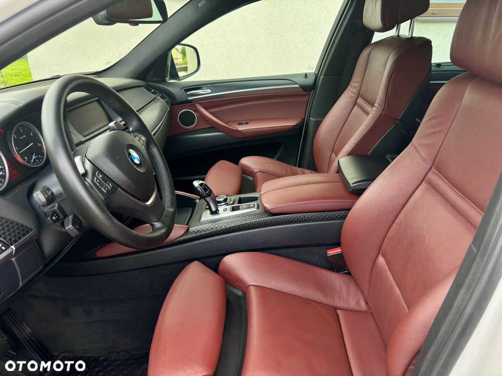 BMW X6 - 15
