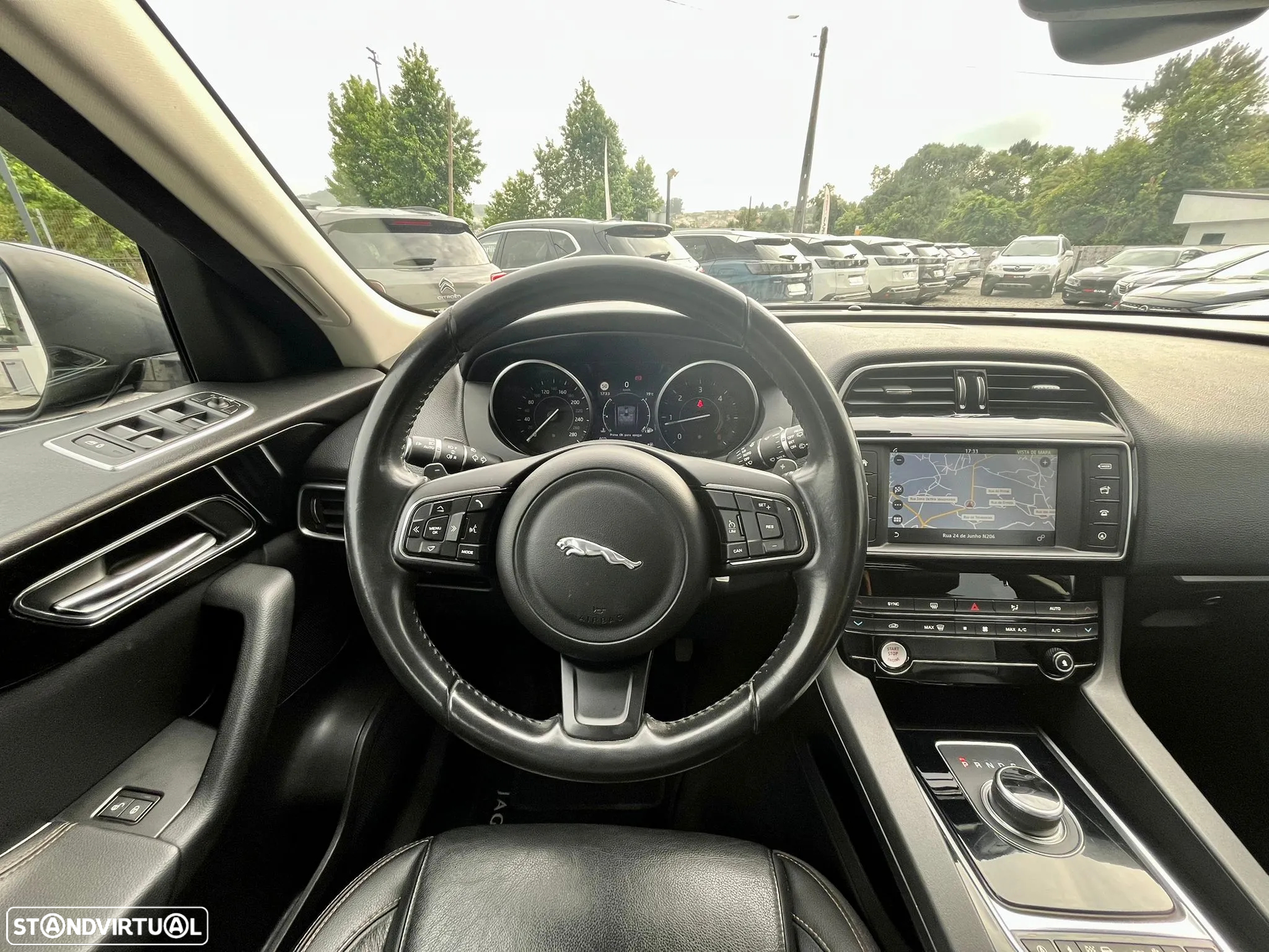 Jaguar F-Pace 2.0 i4D Prestige Aut. - 14