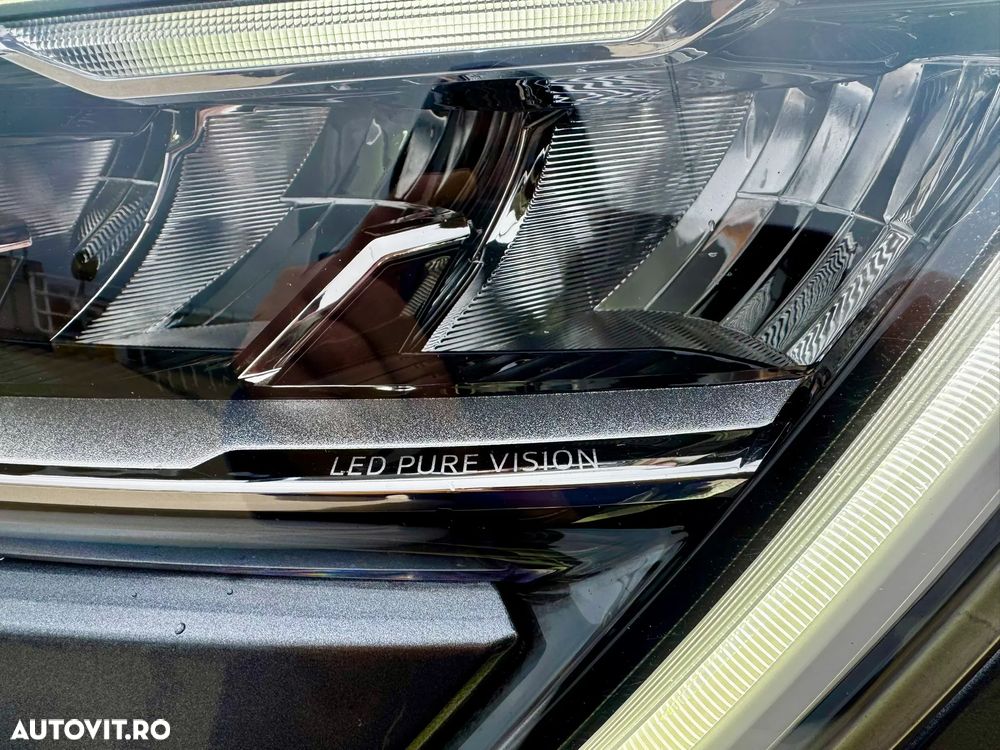 Renault Arkana E-TECH Hybrid RS Line - 37